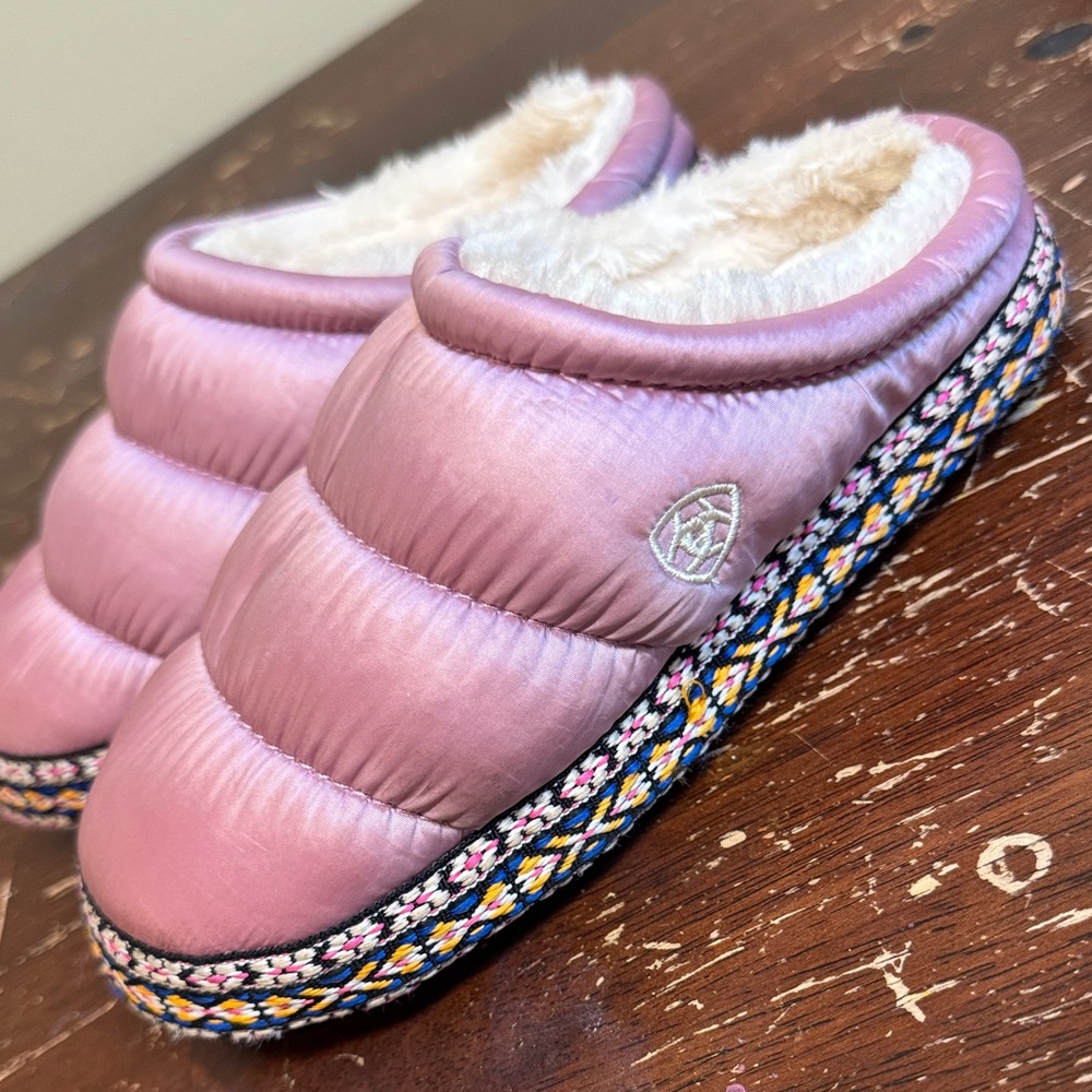 Ariat Pink Kids Slippers